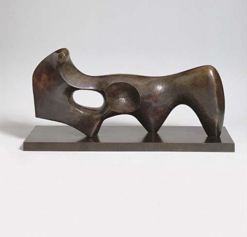 Reclining figure: Circle 
