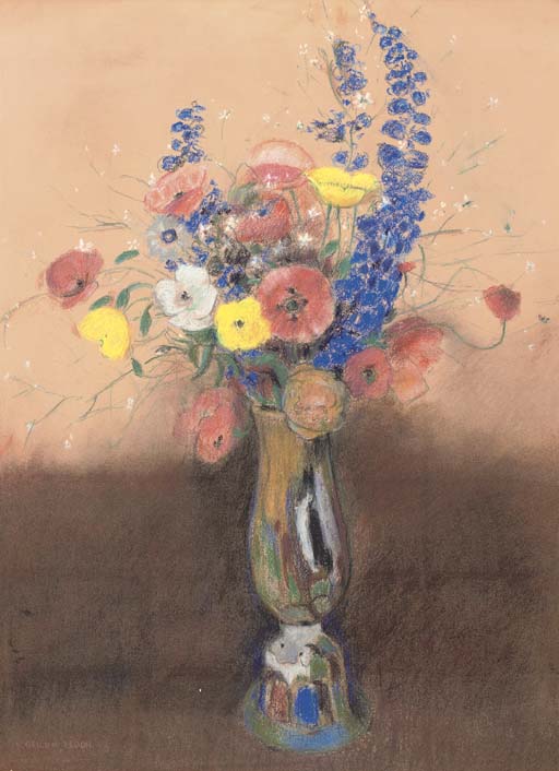Fleurs des champs dans un vase au long col 
