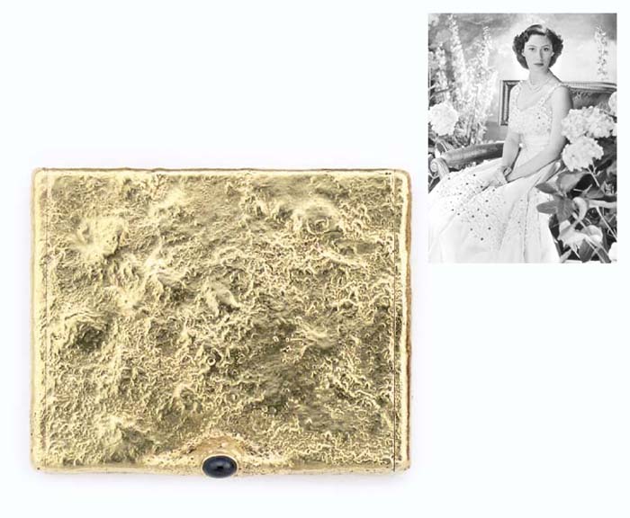 cigarette holder 1920 4E's Novelty 2 Long Cigarette Holders & 2 Fake Puff Cigarettes with Smoke   1920s Flapper, Gatsby, Gangster, Theater, Movie & Halloween Costume  Accessories for Women, Men, Photo Props, Stage Performance