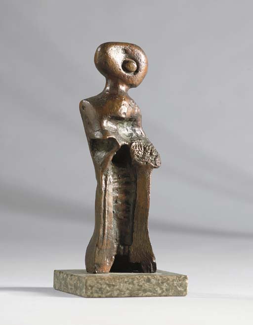Standing Girl: Bonnet and Muff 
