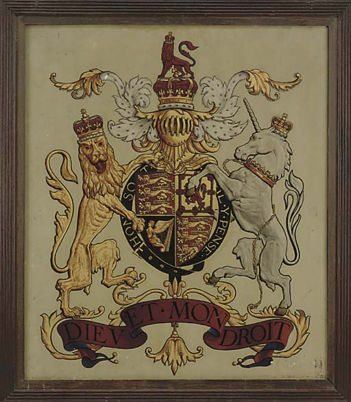 A GEORGE V PAINTED ARMORIAL ROYAL COAT-OF-ARMS