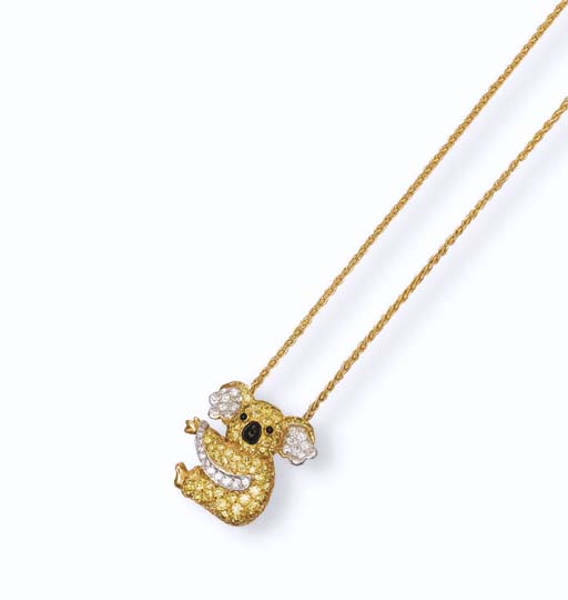 DIAMOND KOALA PENDANT NECKLACE 