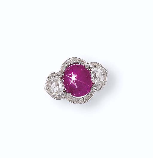 A STAR RUBY AND DIAMOND RING | Christie's