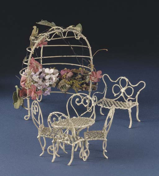 dolls house garden furniture