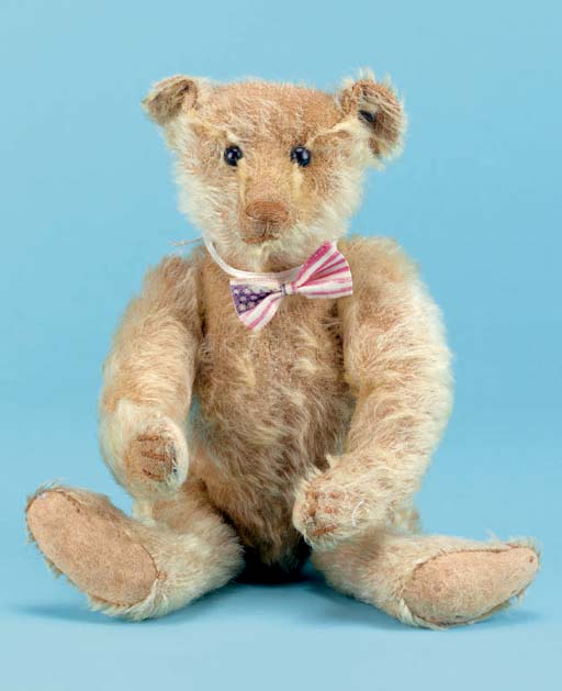A Steiff Limited Edition Year 2000 Bear | Christie's