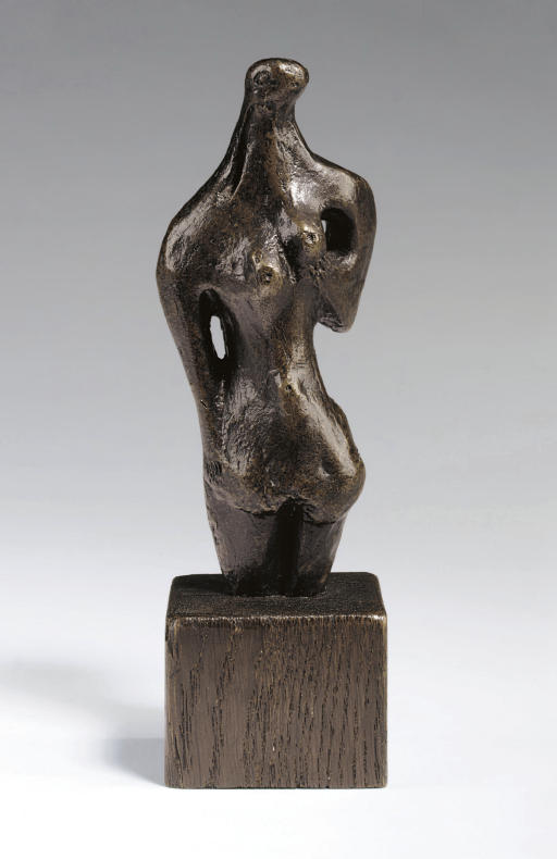 Half-figure 
