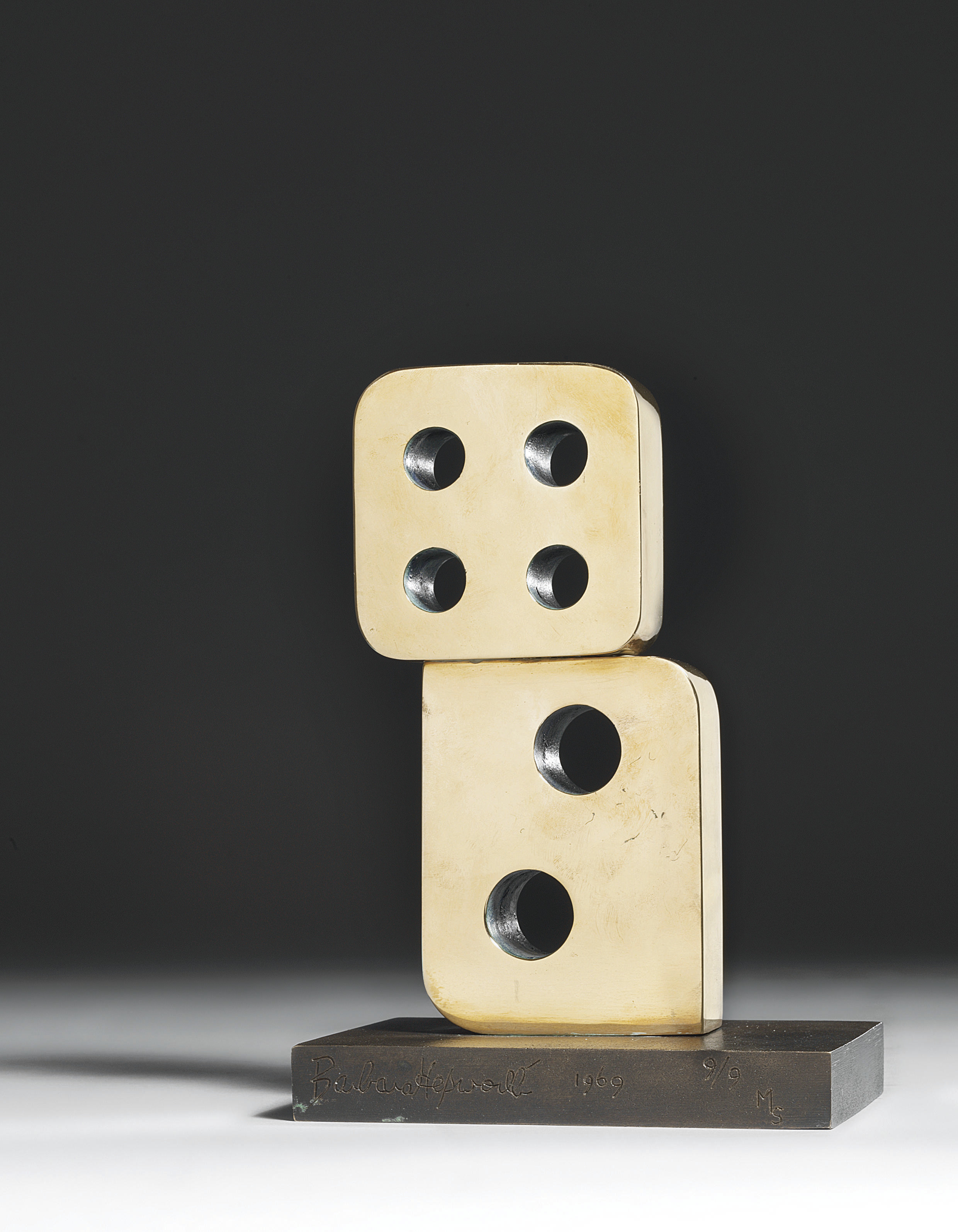 barbara hepworth two figures