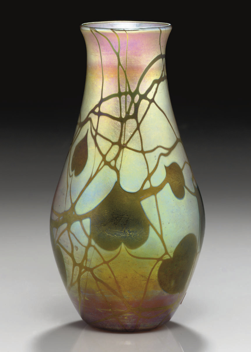 L.C. TIFFANY , AN IRIDESCENT FAVRILLE GLASS VASE, CIRCA 1915 Christie's