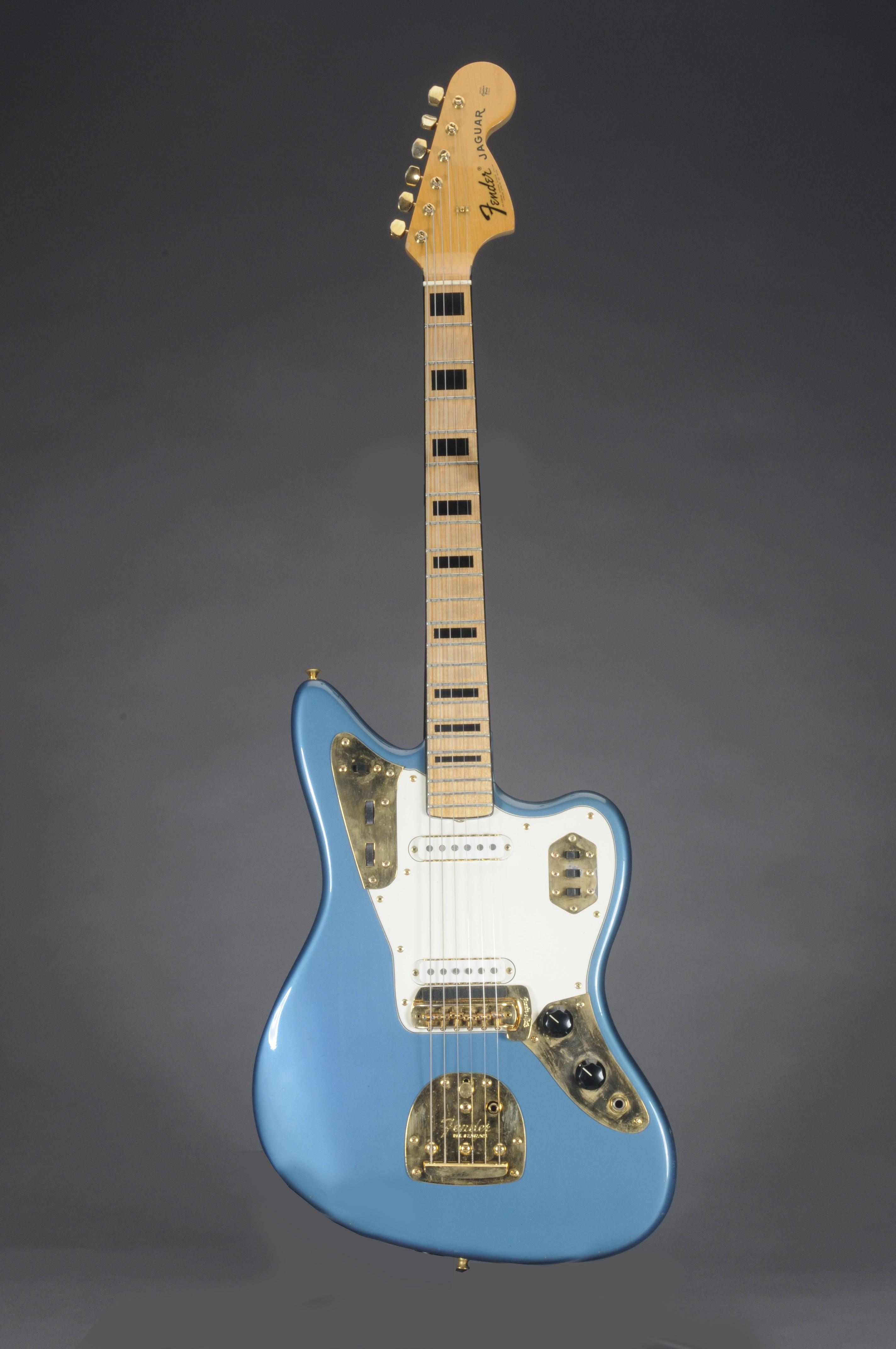 FENDER ELECTRIC INSTRUMENT COMPANY