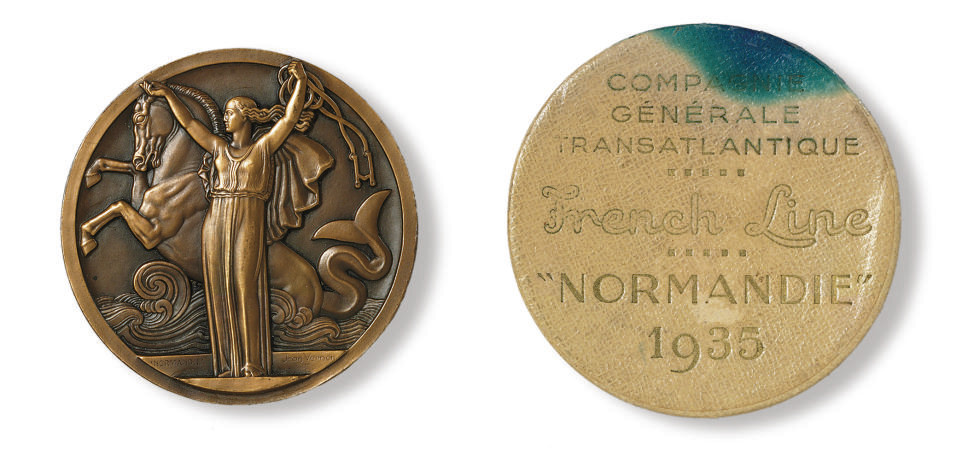 1931年に進水したフランス豪華客船ラトランティーク号の就航記念ブロンズ製メダル A bronze maiden voyage medallion from the S.S. Normandie for the