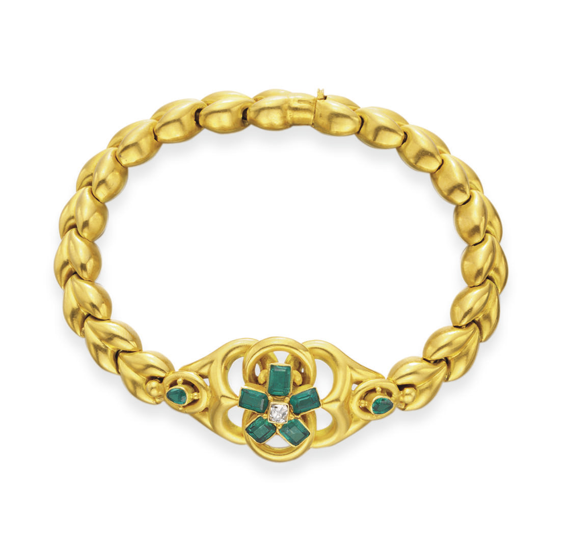 AN ANTIQUE EMERALD, DIAMOND AND GOLD BRACELET | Christie's