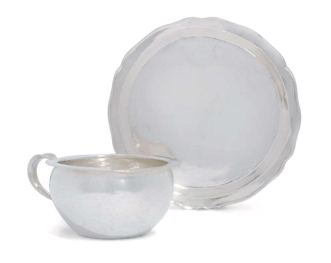 A SPANISH COLONIAL SILVER CHAMBERPOT , APPARENTLY UNMARKED, 18TH