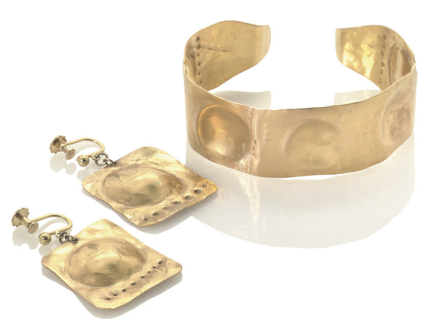 A bracelet and a pair of earrings 
