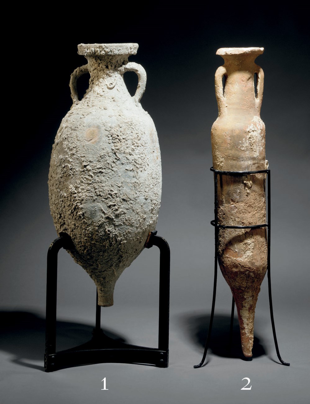 AN EASTERN MEDITERRANEAN POTTERY AMPHORA