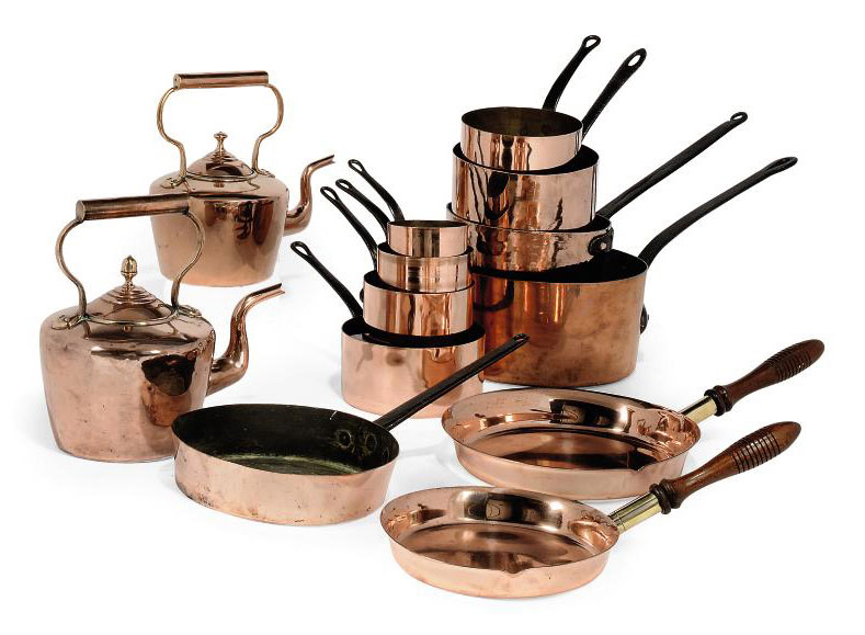 A COLLECTION OF VICTORIAN COPPER KITCHEN EQUIPMENT , LATE 19TH CENTURY