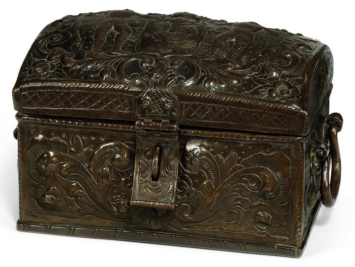 AN ITALIAN COPPER CASKET
