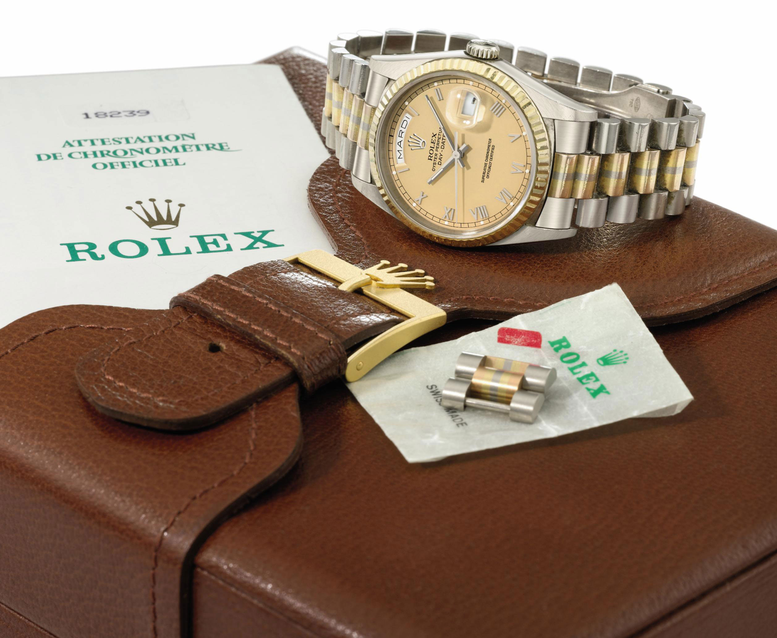 yellow gold automatic wristwatch 
