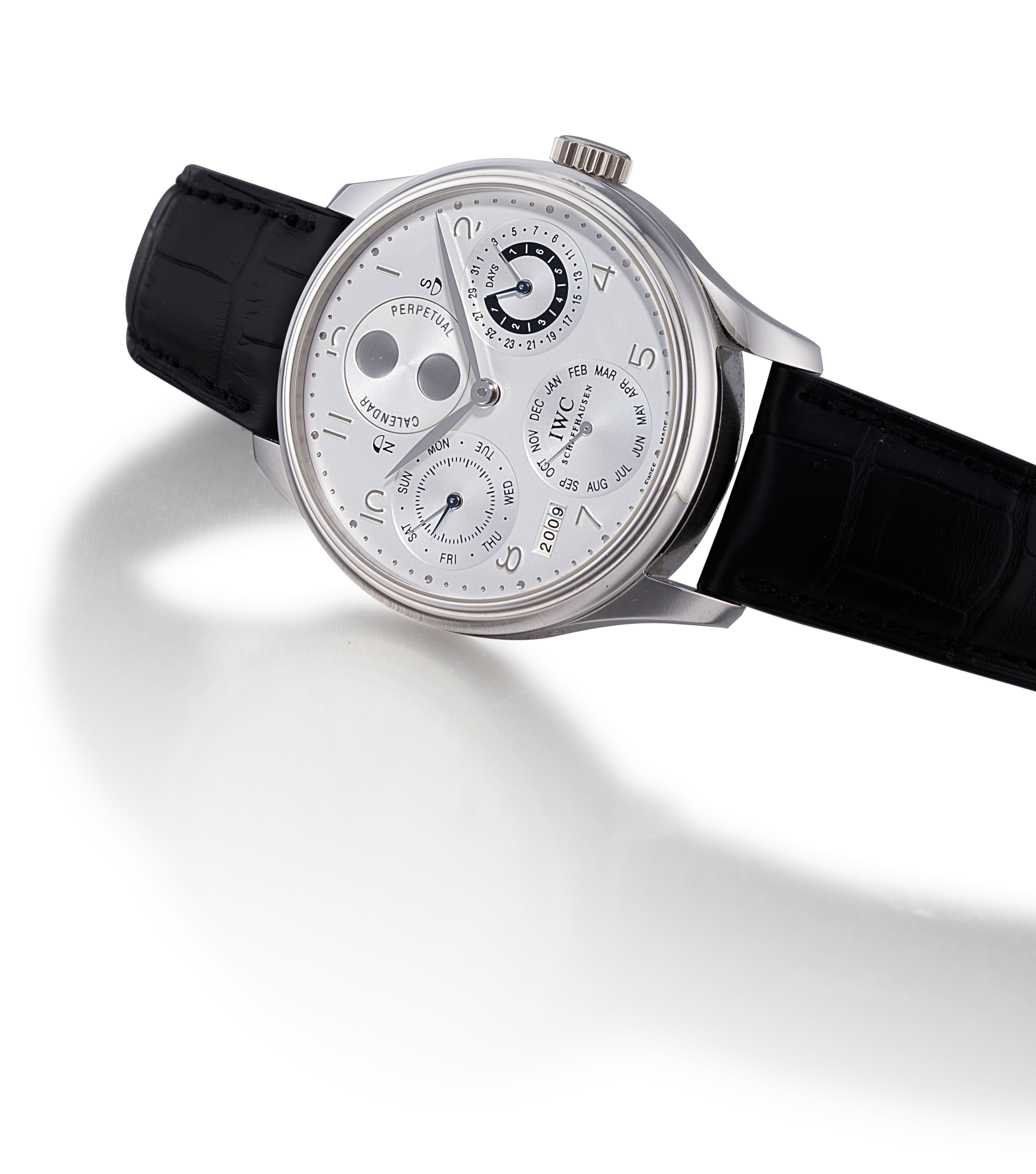 IWC DIE GROSSE FLIEGERUHROVERSIZED PLATINUM AUTOMATIC PILOT S WRISTWATCH WITH DATE AND 7 DAYS POWER RESERVE INDICATION LIMITED EDITION OF 500 NO. 066 500 CIRCA 2002 Christie s