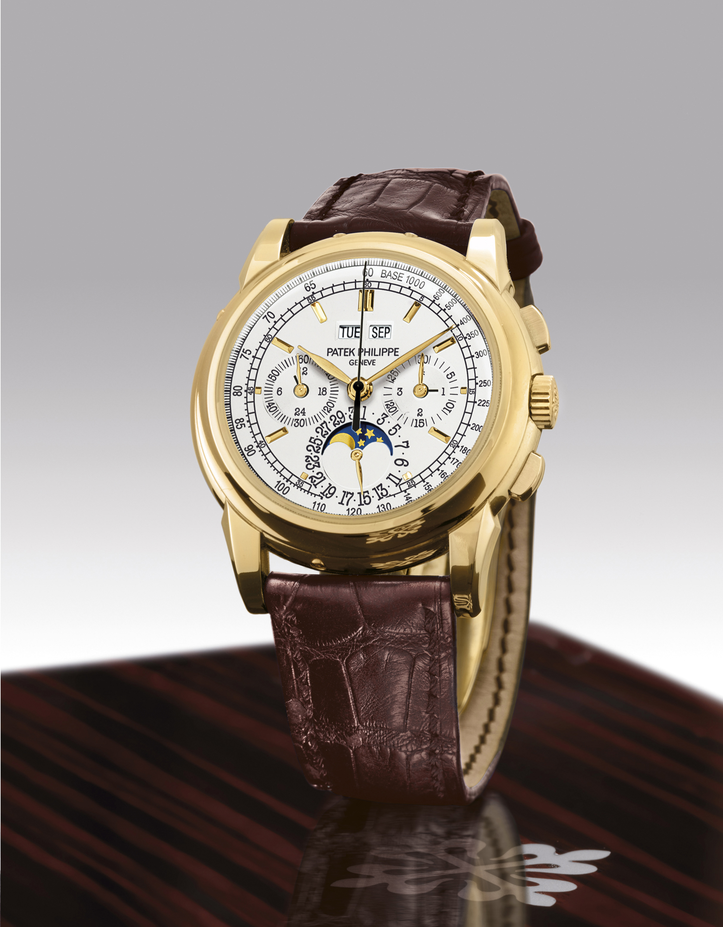PATEK PHILIPPE REF 5970J YELLOW GOLD MANUALLY WOUND PERPETUAL