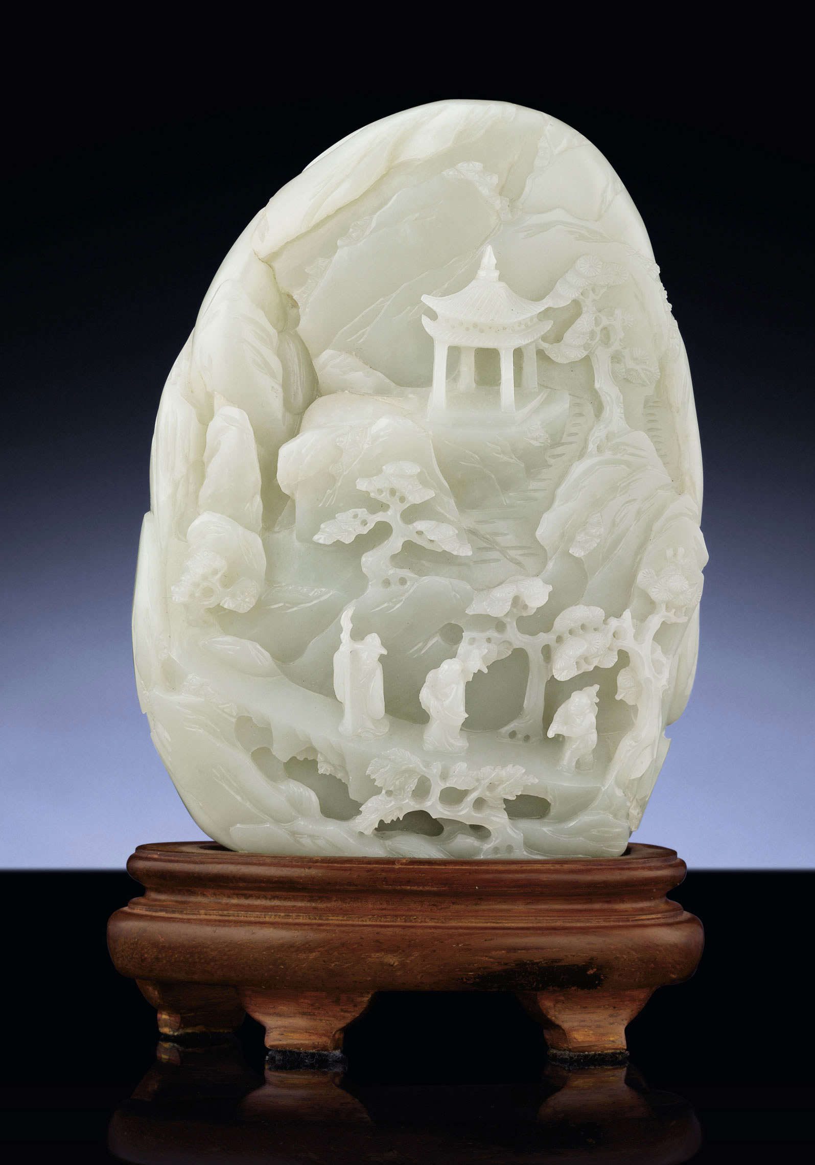 A MUTTON-FAT WHITE JADE SNUFF BOTTLE , QING DYNASTY, 19TH CENTURY