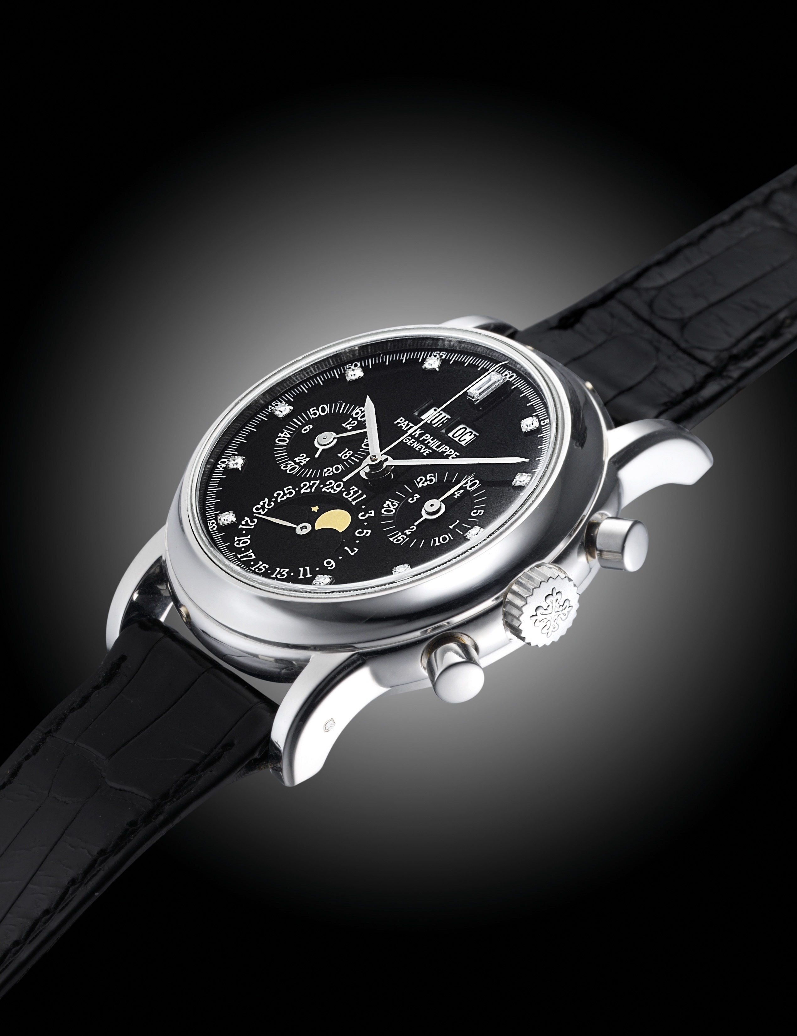 PATEK PHILIPPE REF. 3974RARE AND IMPORTANT PLATINUM AUTOMATIC
