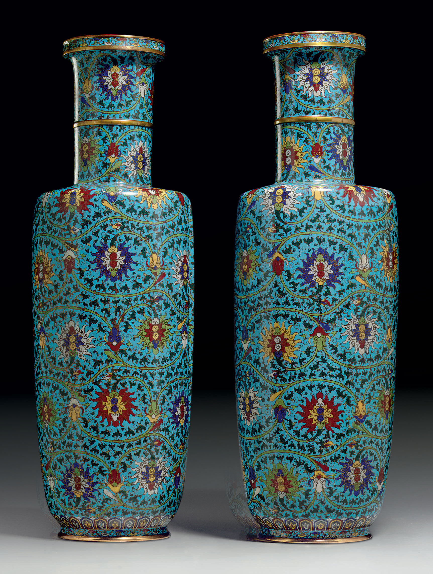 A RARE PAIR OF LARGE CLOISONNE ENAMEL ROULEAU VASES , 17TH/18TH CENTURY