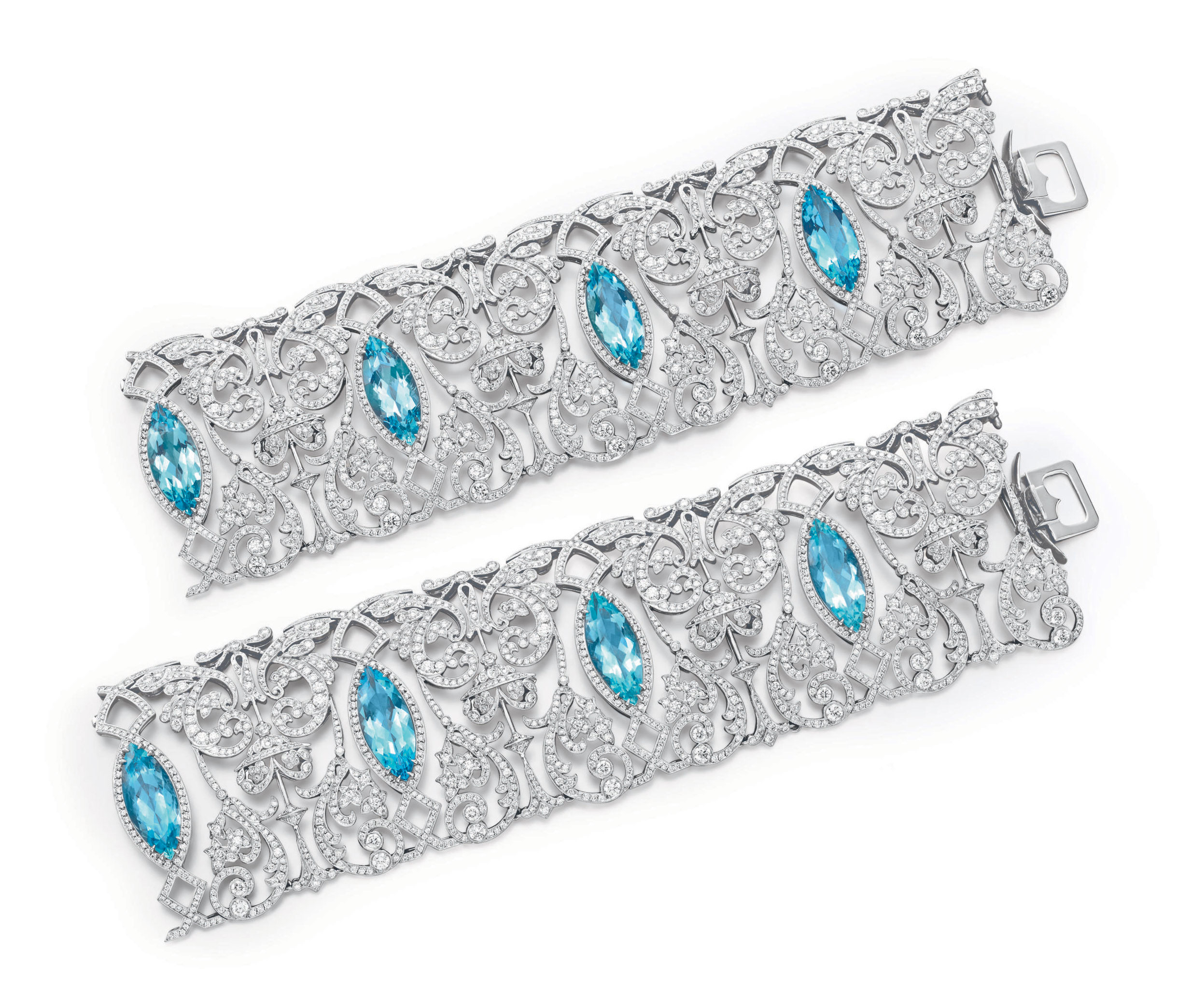 A diamond and aquamarine choker neckace, by Tiffany &amp; Co., signed Tiffany &amp; Co.&nbsp;Sold for $80,500 on 20 October 2010 at Christie&rsquo;s in New York