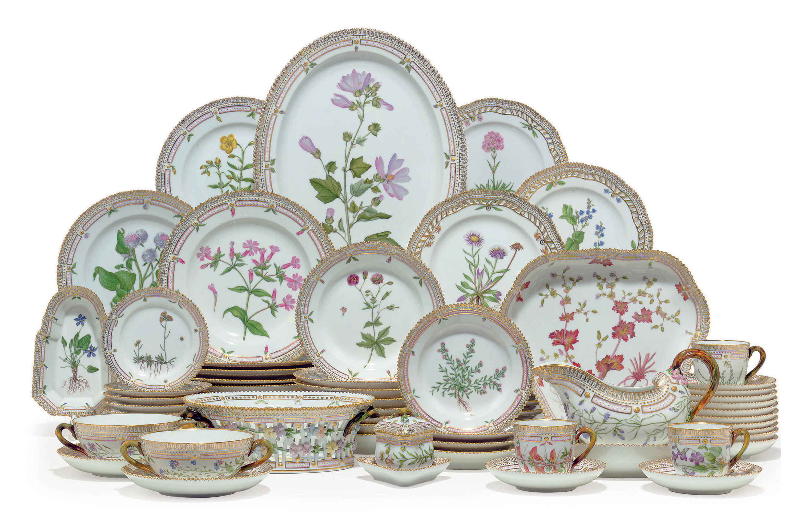 A ROYAL COPENHAGEN PORCELAIN 'FLORA DANICA' PART DINNER AND DESSERT SERVICE , 20TH CENTURY, BLUE