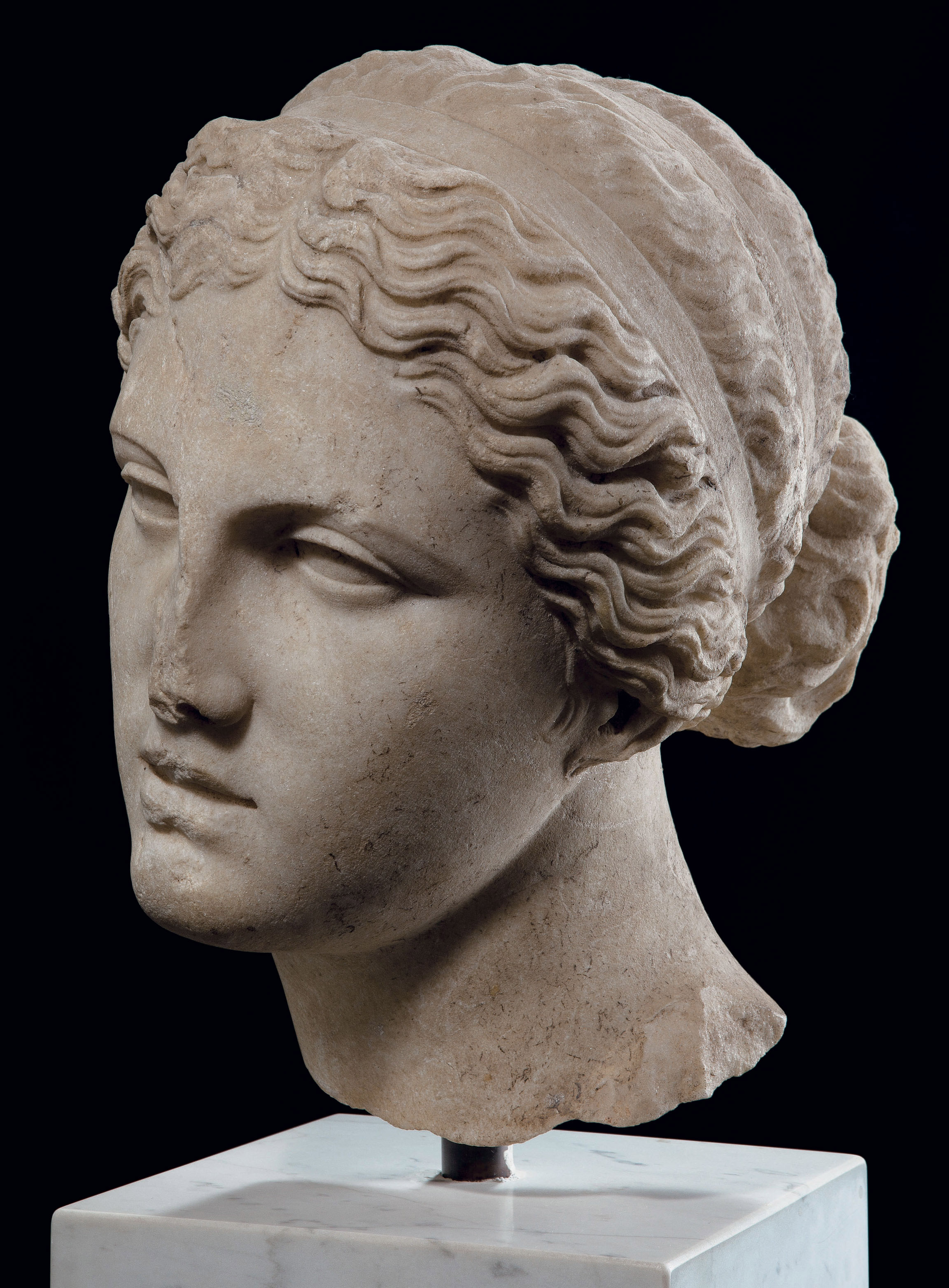 A ROMAN MARBLE HEAD OF APHRODITE , CIRCA 1ST2ND CENTURY A.D. Christie's