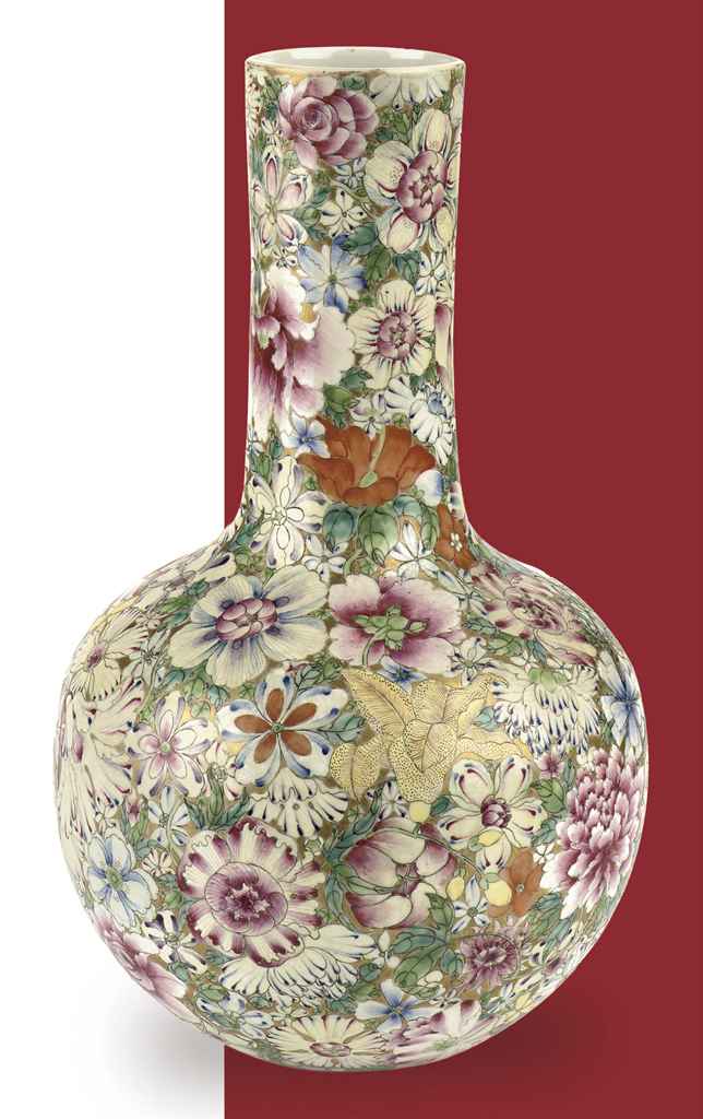 A Chinese 'millefleurs' bottle vase , QIANLONG SEAL MARK, 19TH CENTURY