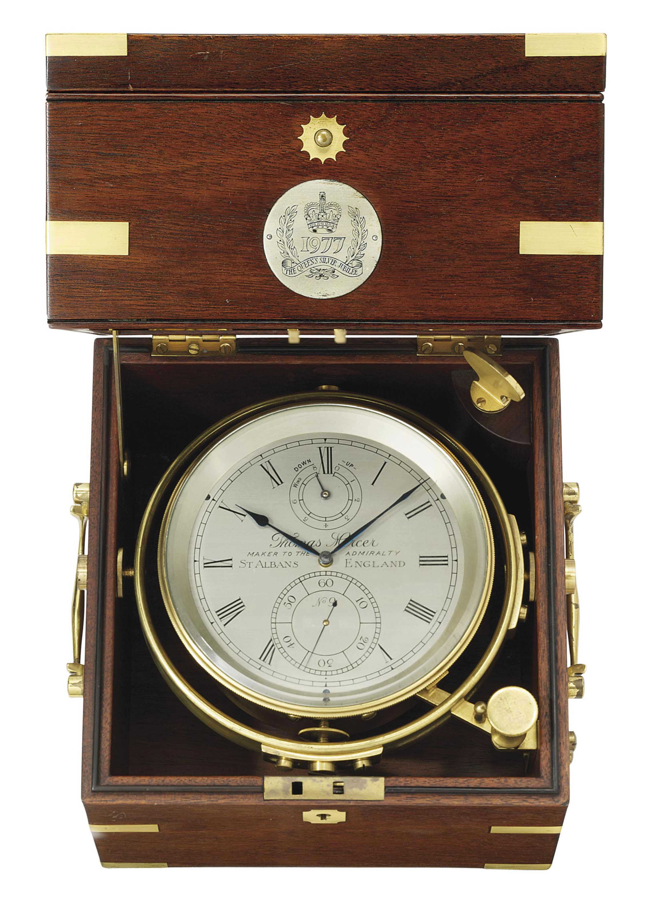 A VICTORIAN BRASS MOUNTED MAHOGANY TWO DAY MARINE CHRONOMETER