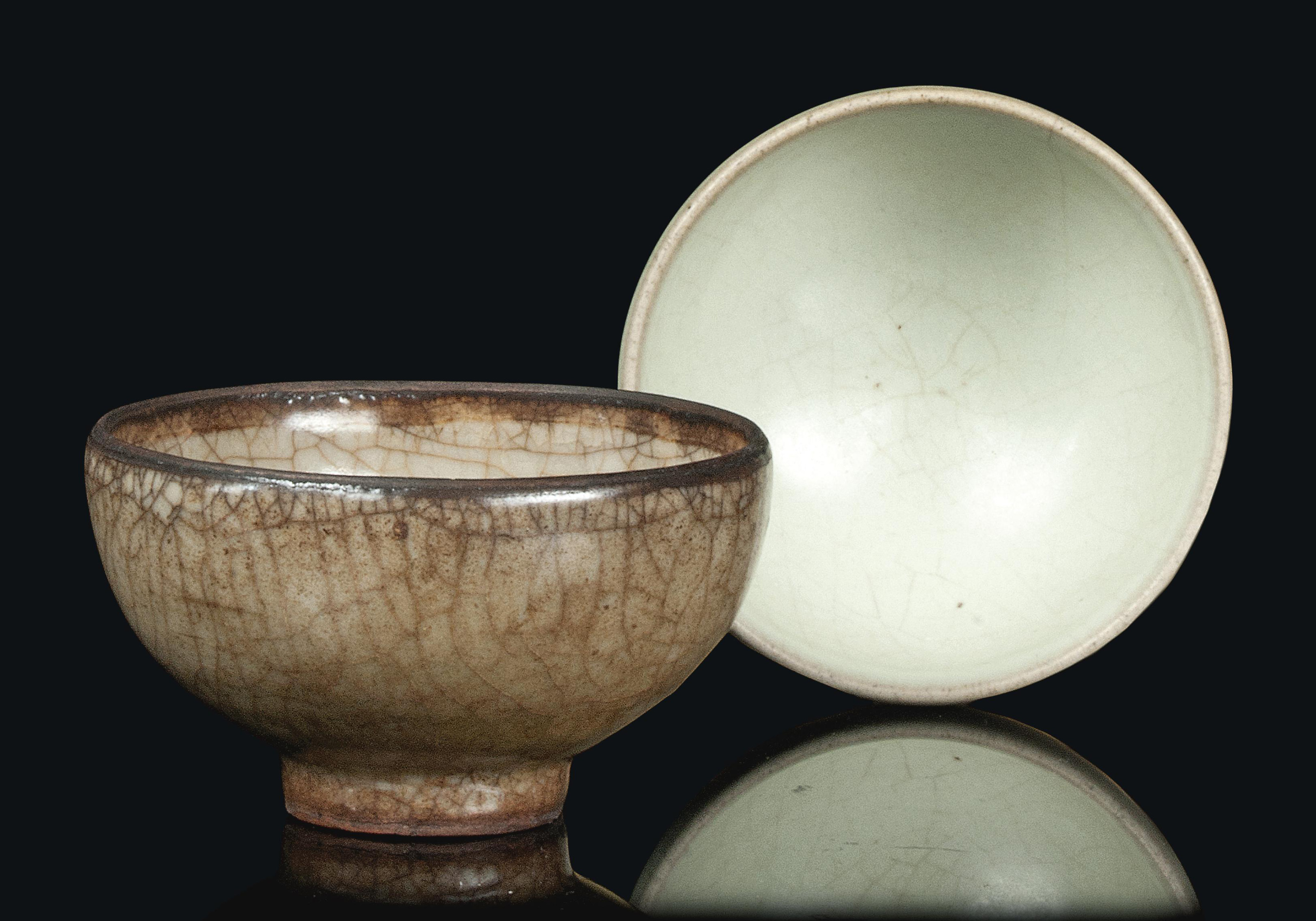 TWO SMALL CHINESE CRACKLEGLAZED BOWLS , SONG DYNASTY (9601279) OR