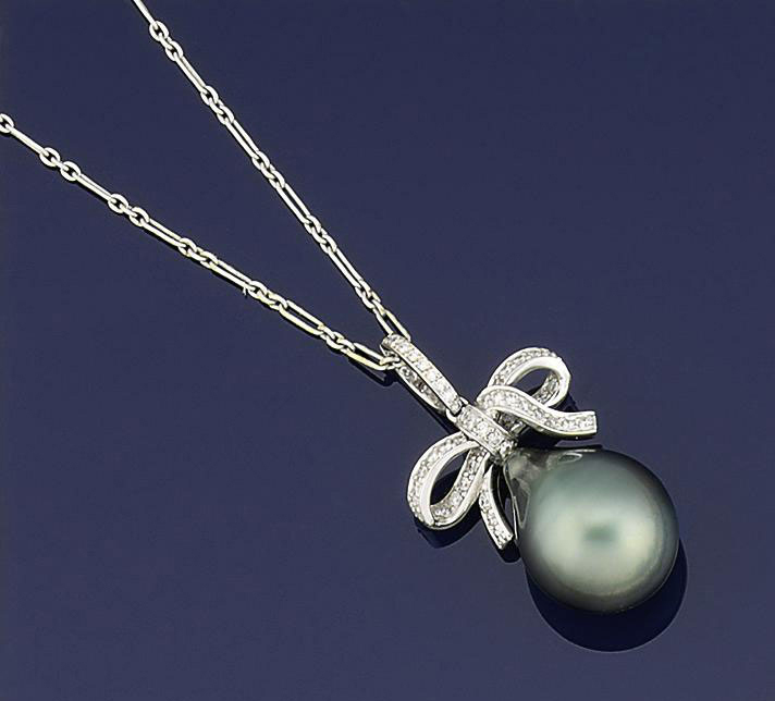 christian dior diamond necklace