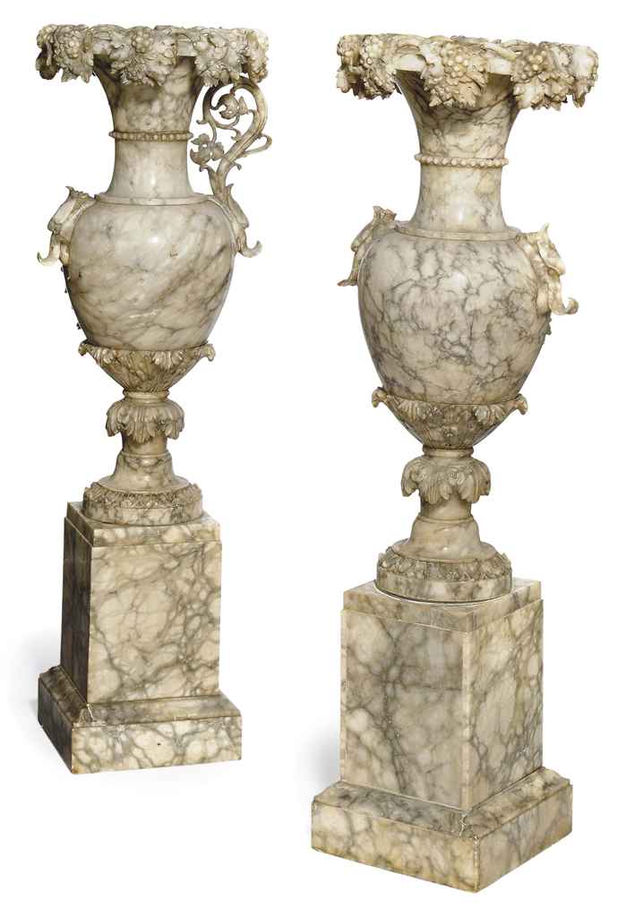 A PAIR OF ITALIAN ALABASTER VASES , LATE 19TH CENTURY Christie's