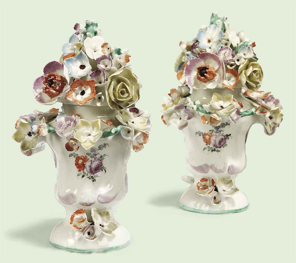 A PAIR OF WEST PANS POTPOURRI VASES AND COVERS , CIRCA 176870