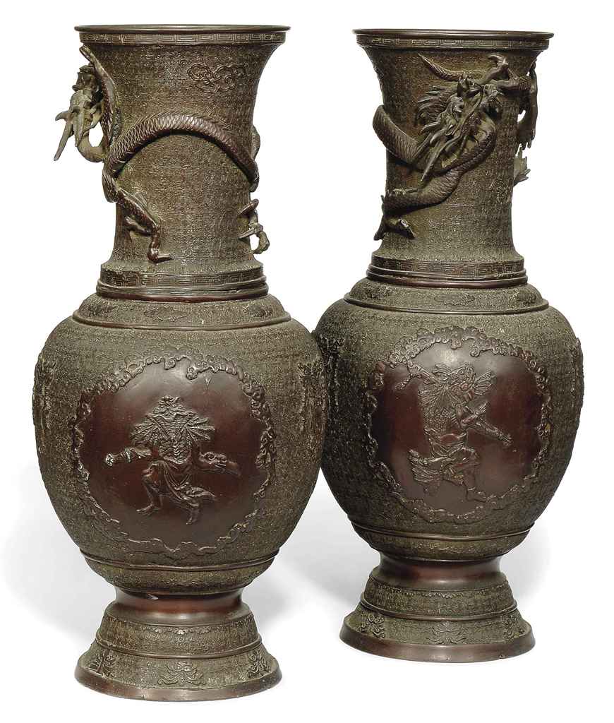 A PAIR OF JAPANESE BRONZE VASES , MEIJI PERIOD (18681912) Christie's