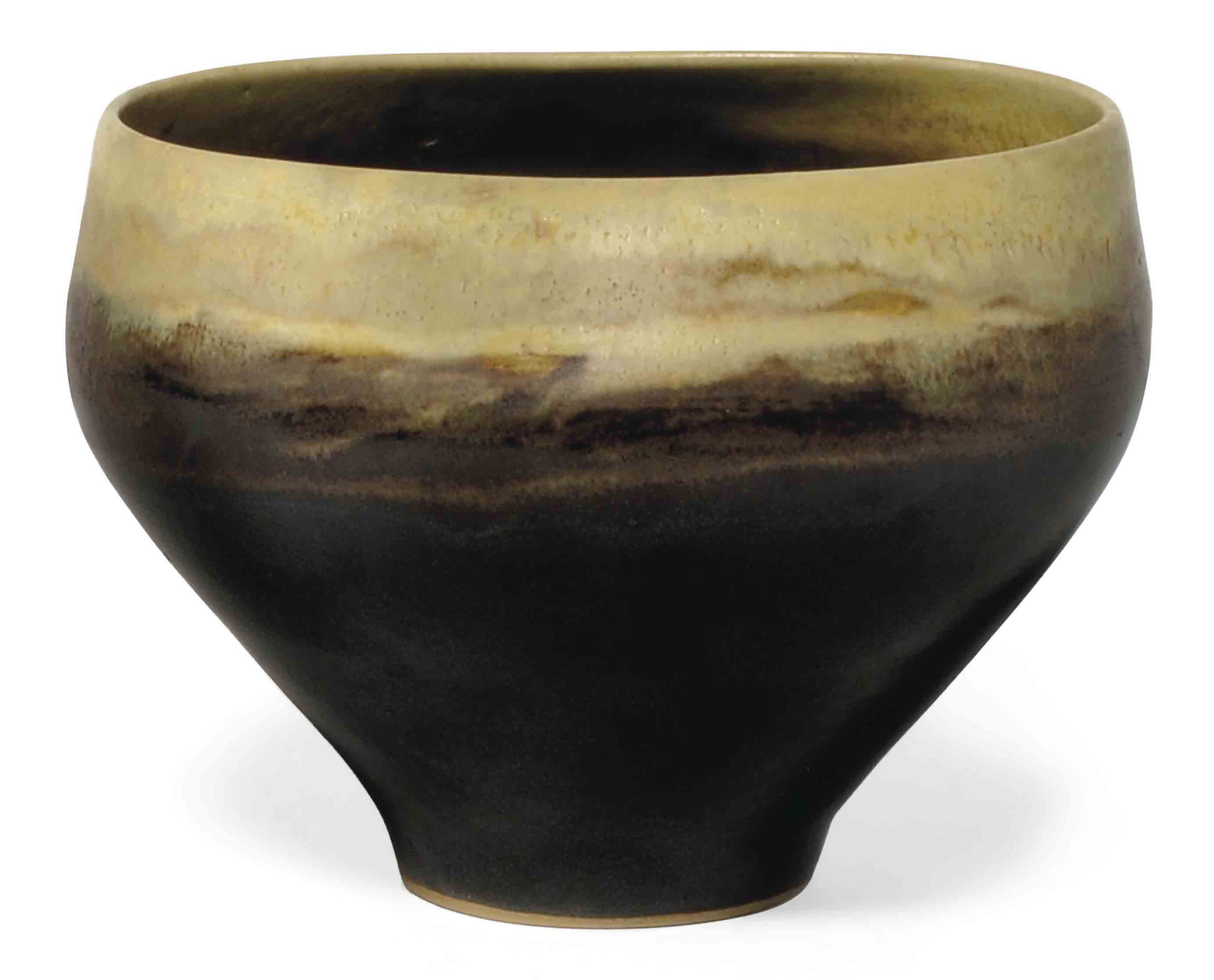 A LUCIE RIE CERAMIC VASE Christie's