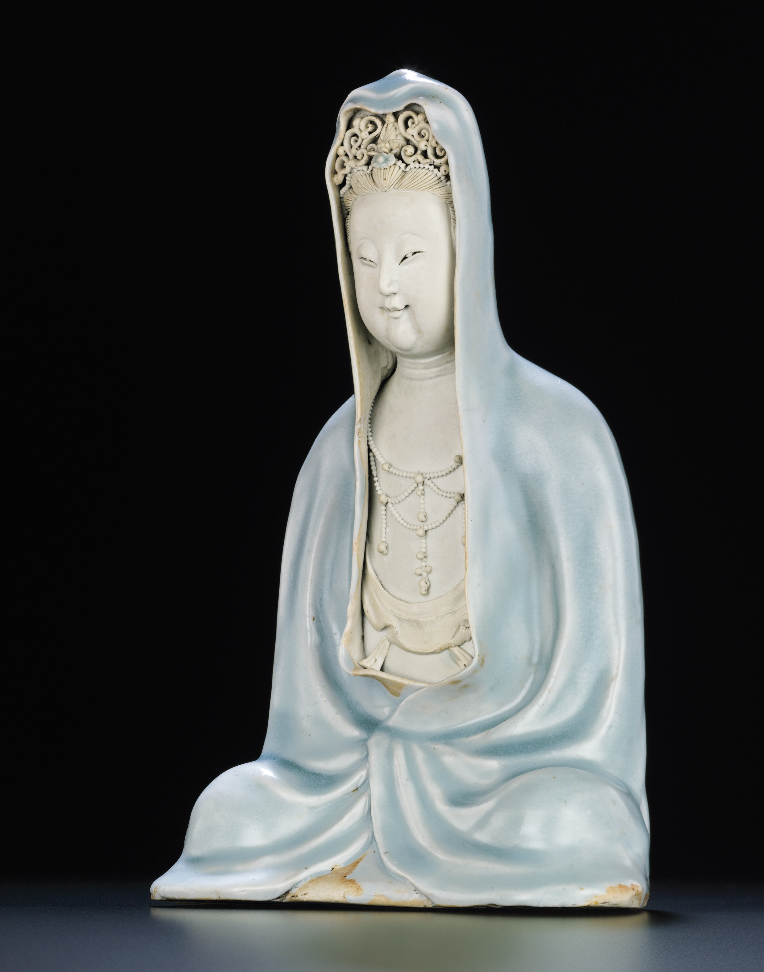 宋朝彩繪木雕觀音菩薩坐像 Song Dynasty painted wooden statue
