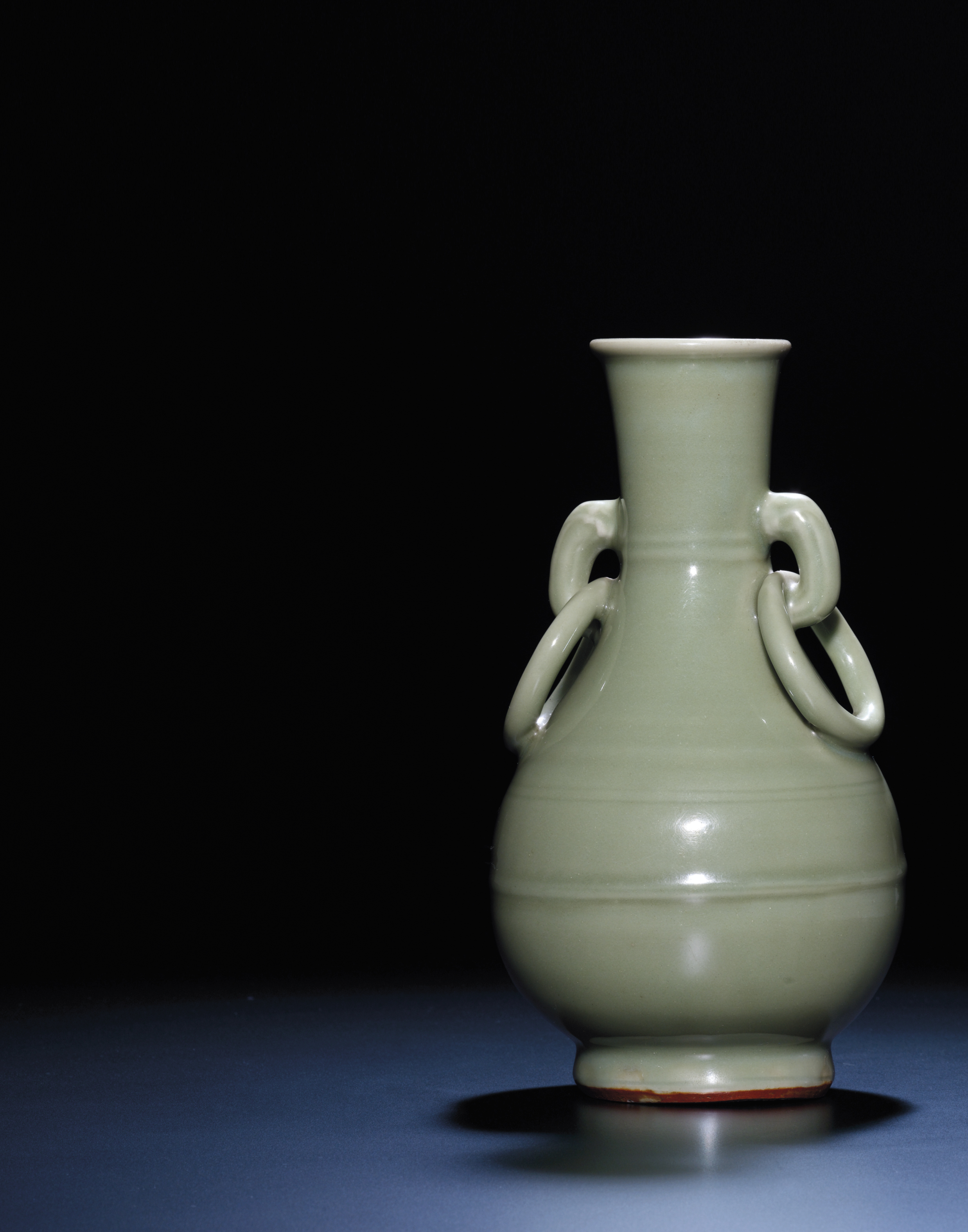 A RARE LONGQUAN CELADON PEARSHAPED VASE , YUAN DYNASTY, 14TH CENTURY