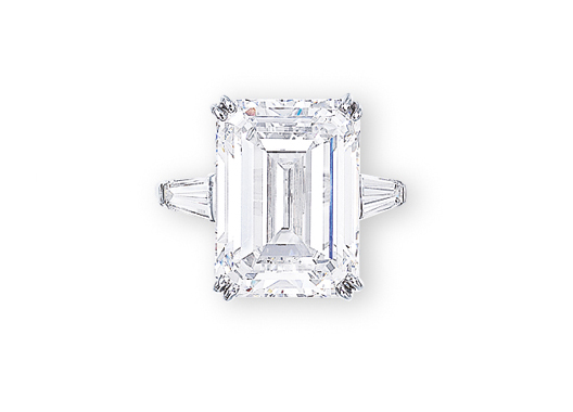 A DIAMOND RING, BY BOUCHERON