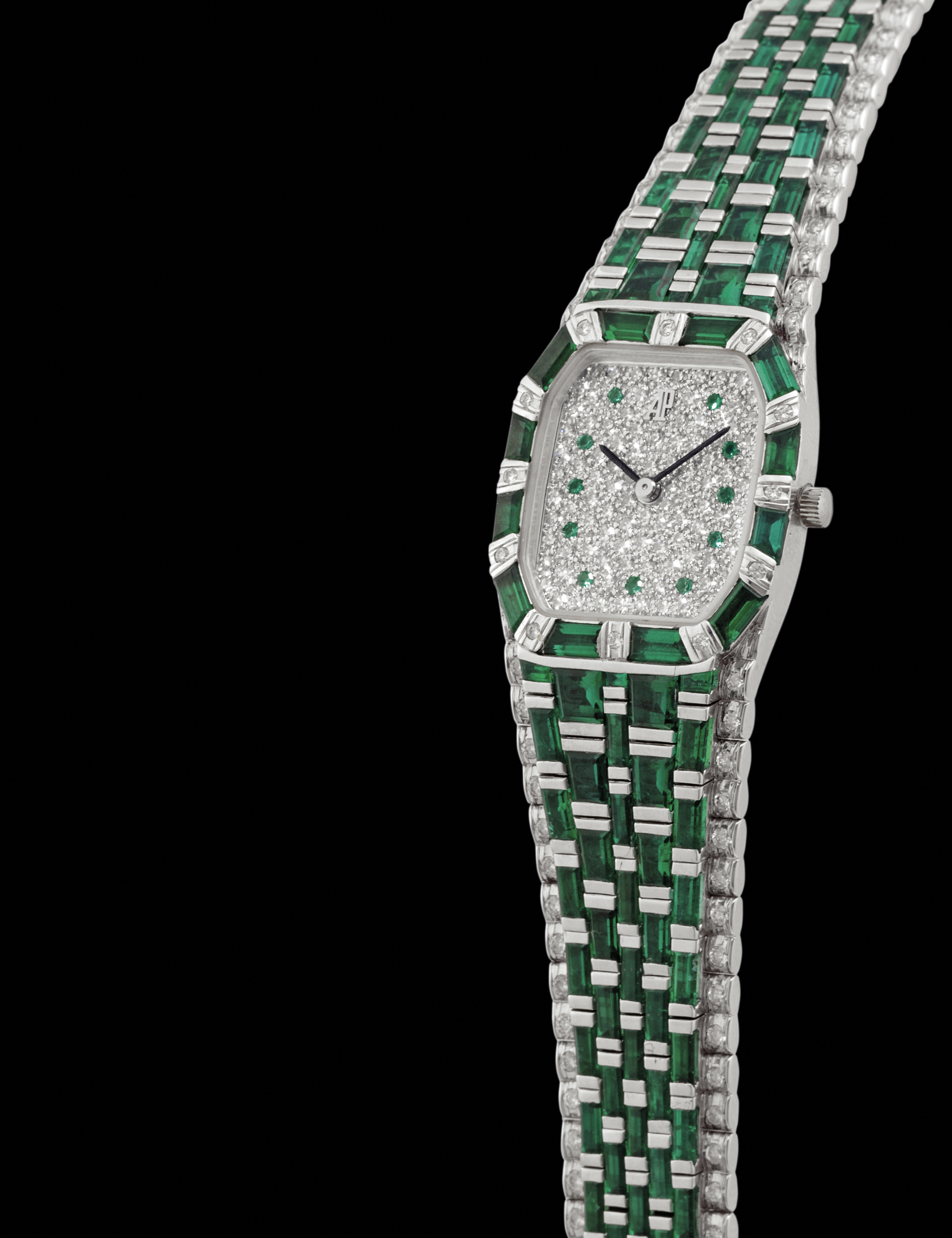 AUDEMARS PIGUET , IMPRESSIVE AND RARE WHITE GOLD, DIAMOND AND EMERALD