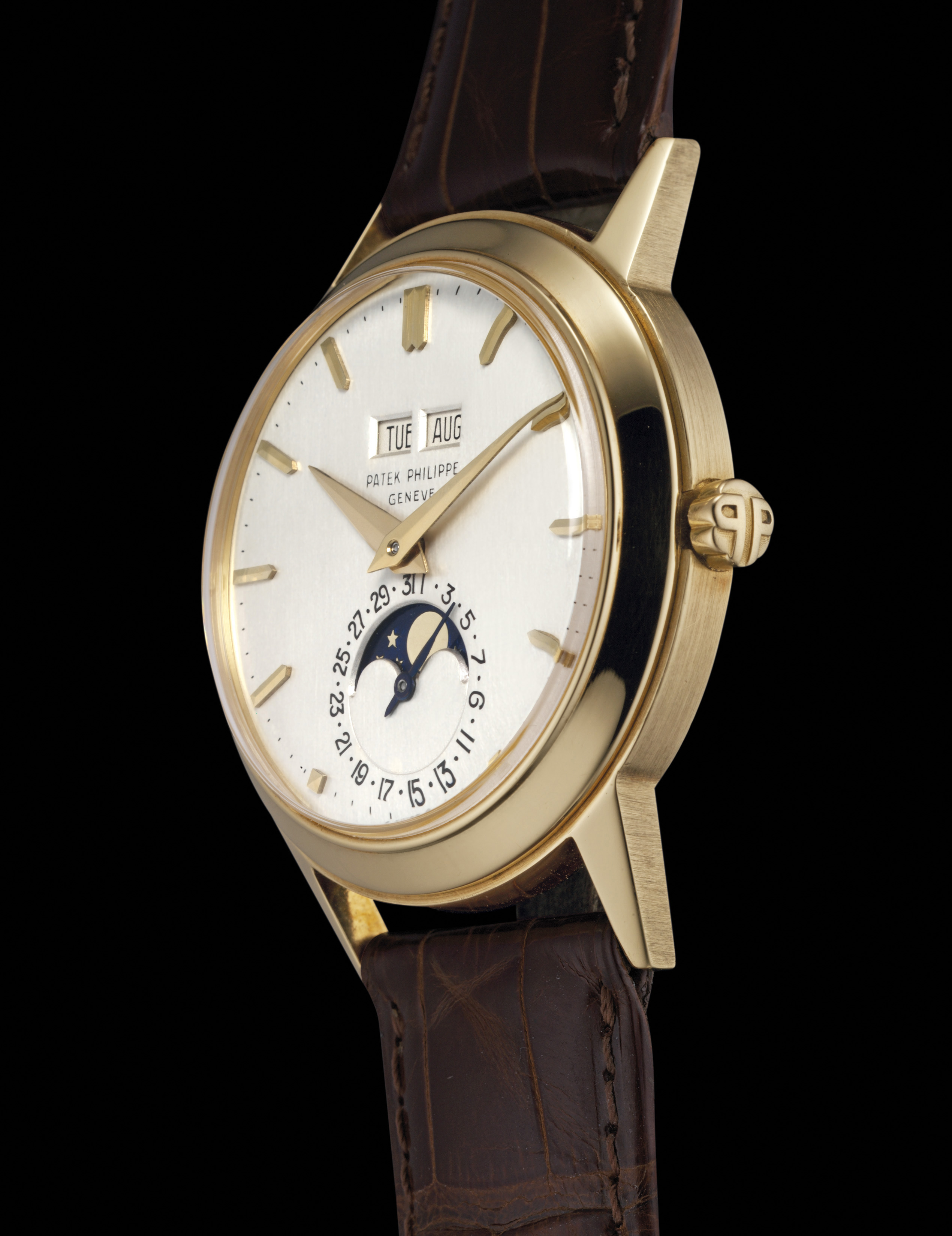 PATEK PHILIPPE. A VERY FINE AND RARE 18K GOLD AUTOMATIC PERPETUAL