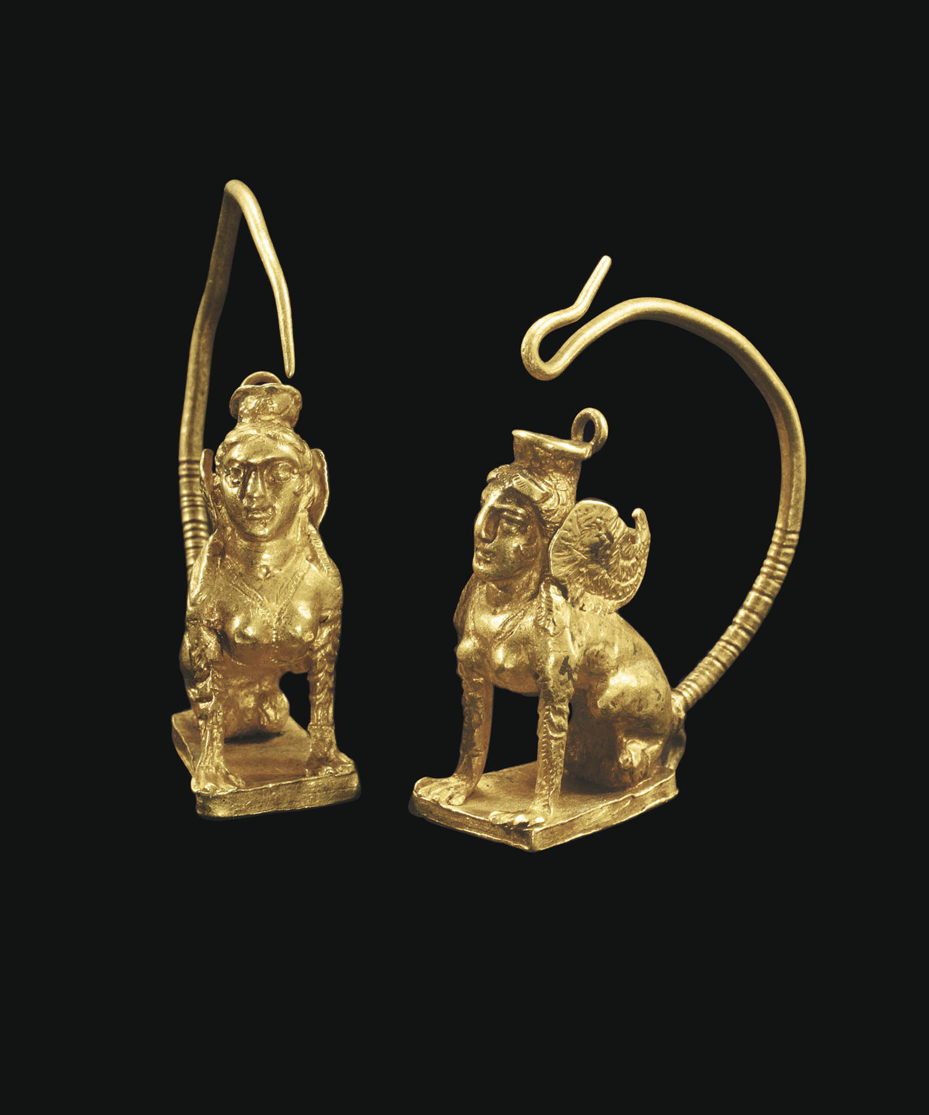 A PAIR OF GREEK GOLD SPHINX EARRINGS , HELLENISTIC PERIOD, CIRCA 3RD