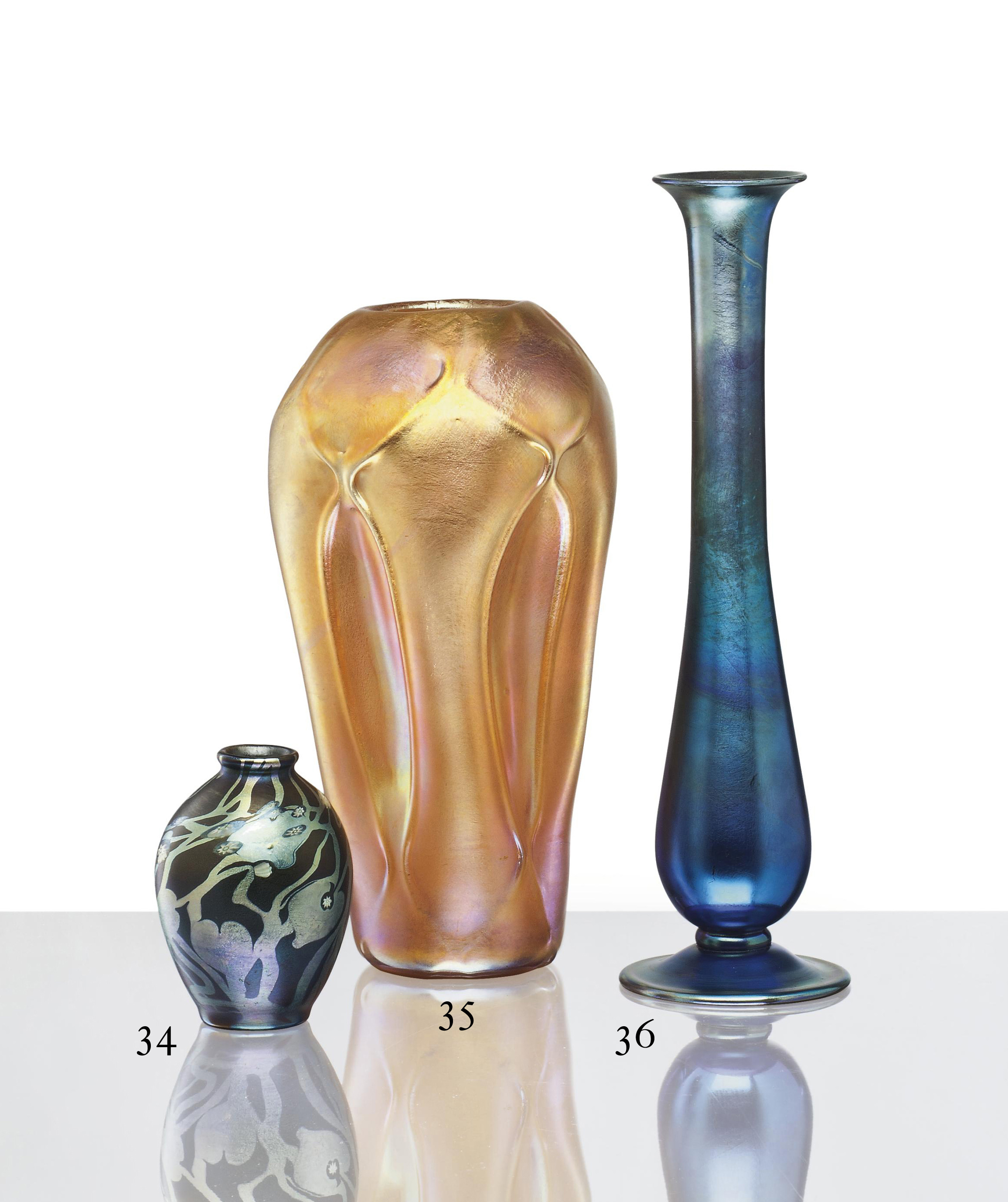 TIFFANY STUDIOS , A FAVRILE GLASS VASE, CIRCA 1905 Christie's