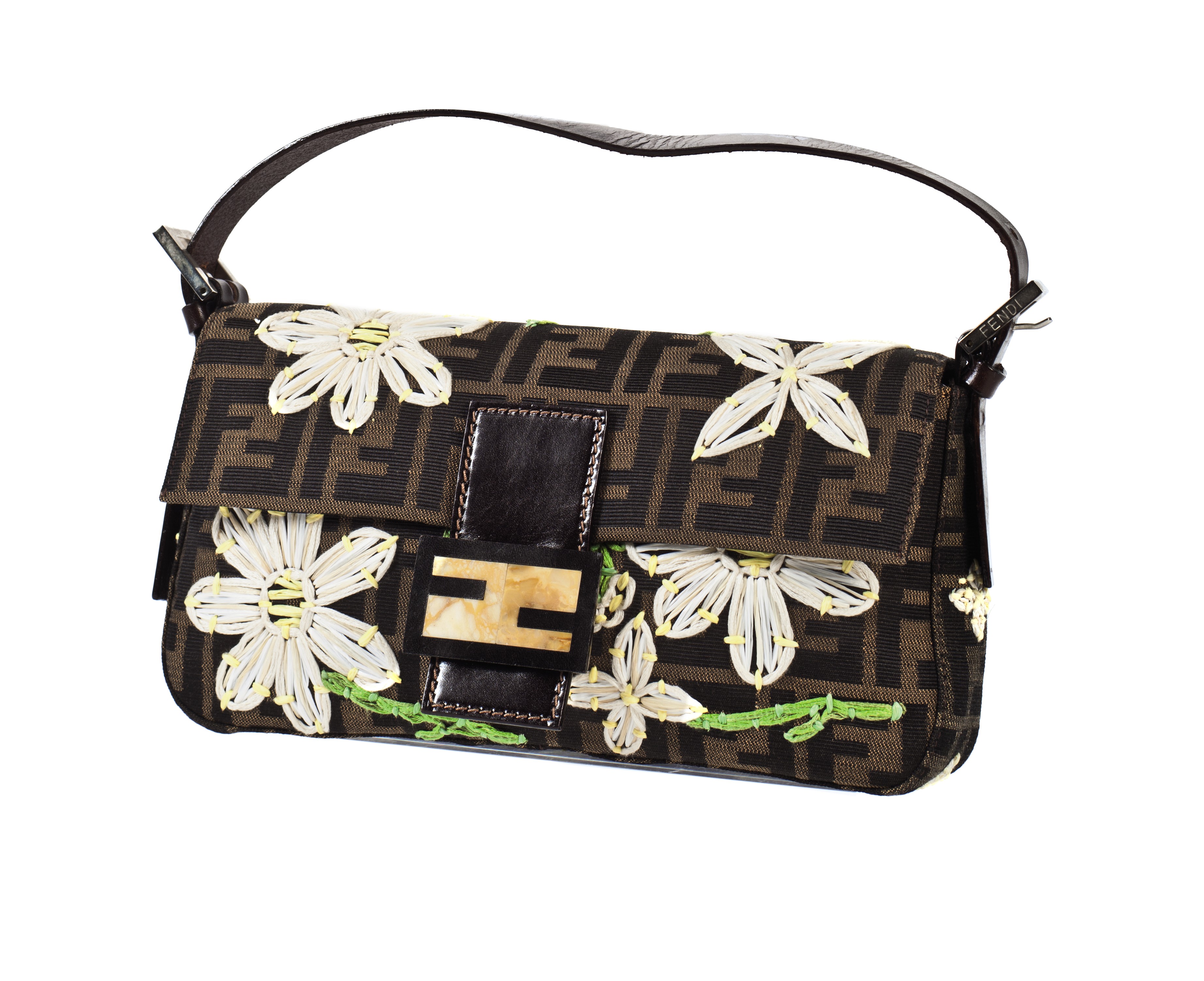 fendi baguette raffia shoulder bag