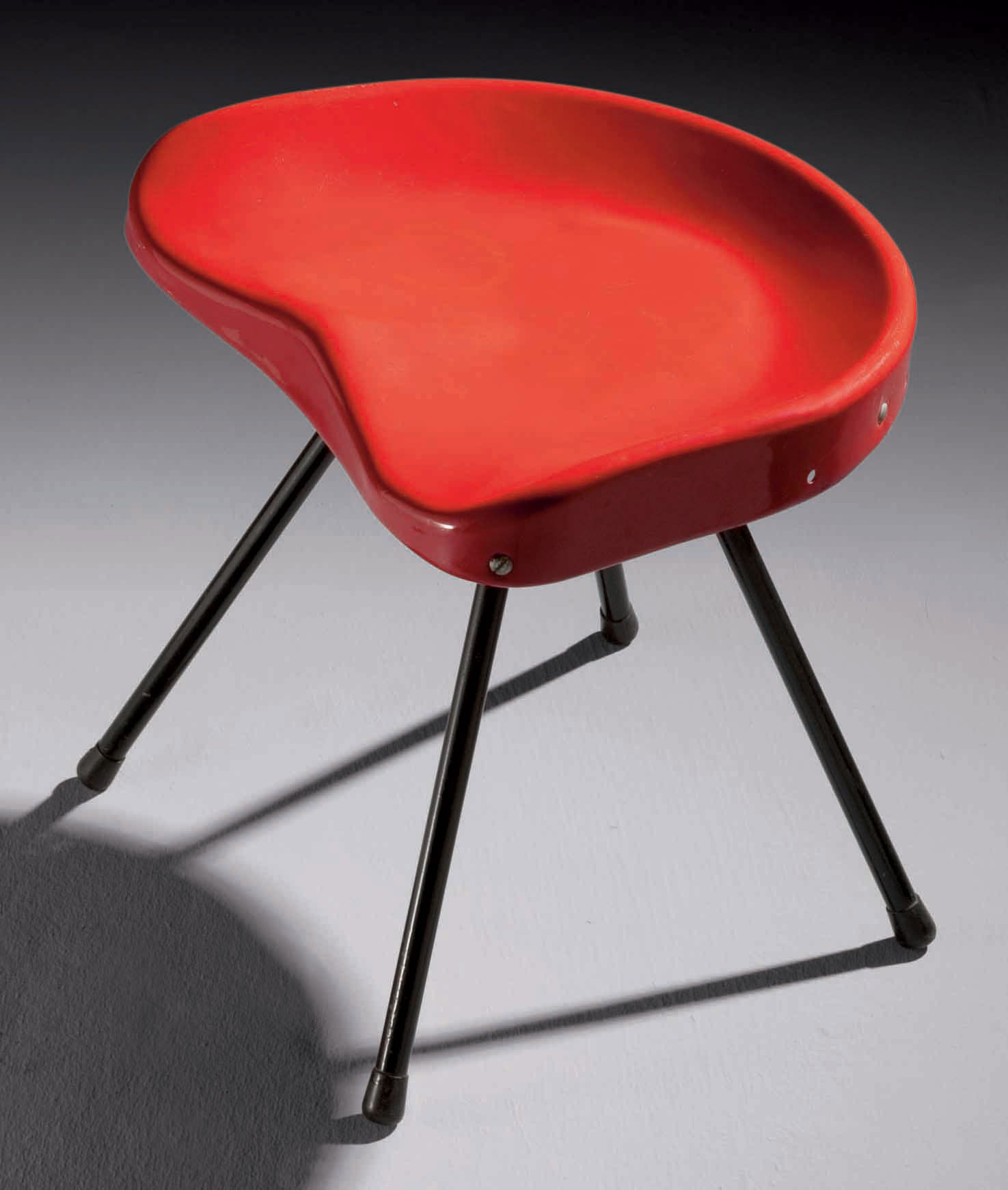 JEAN PROUVE (1901-1984) , BAHUT, LE MODELE CREE VERS 1942, CELUI