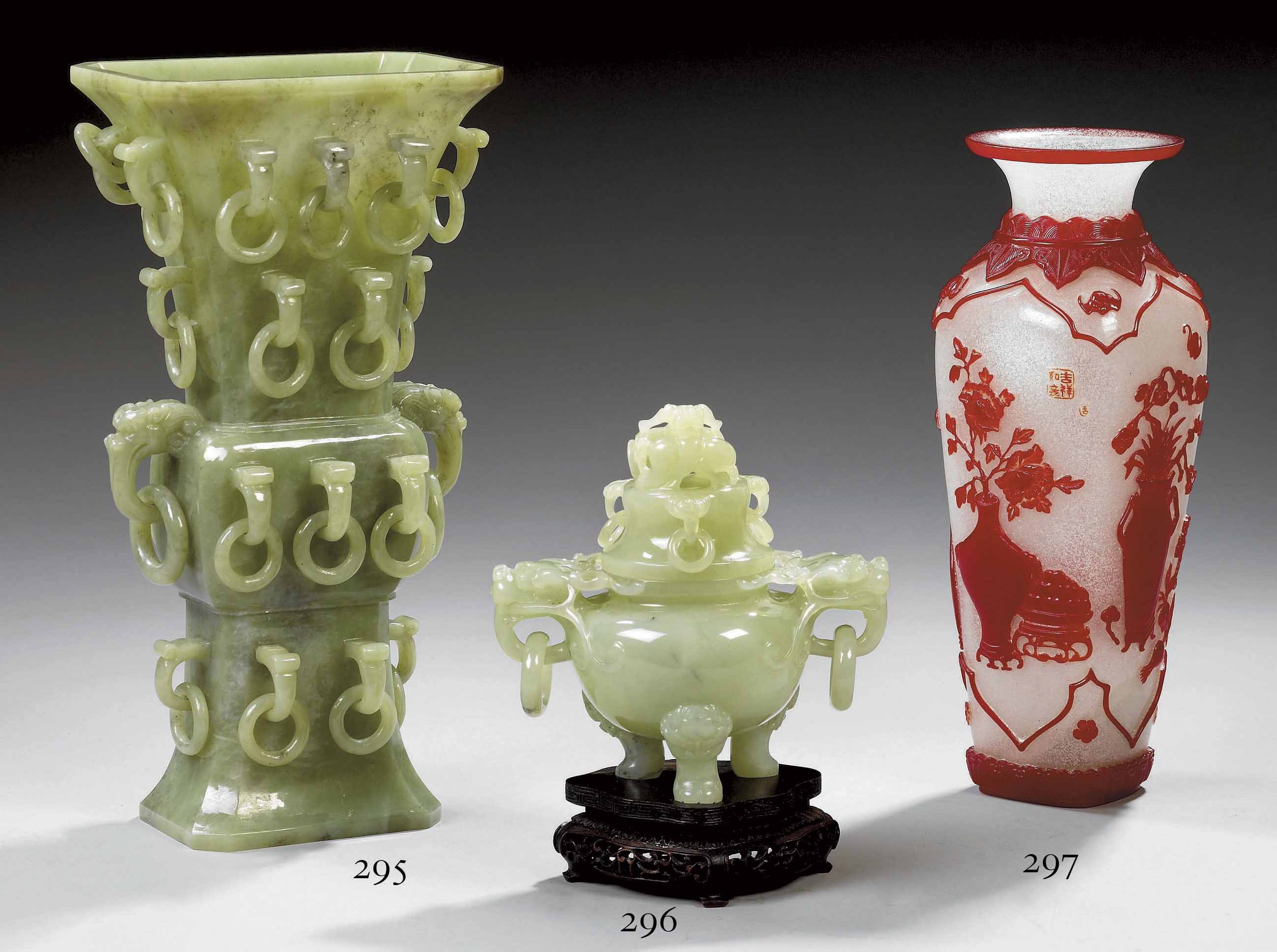 Coupe En Porcelaine De La Famille Rose