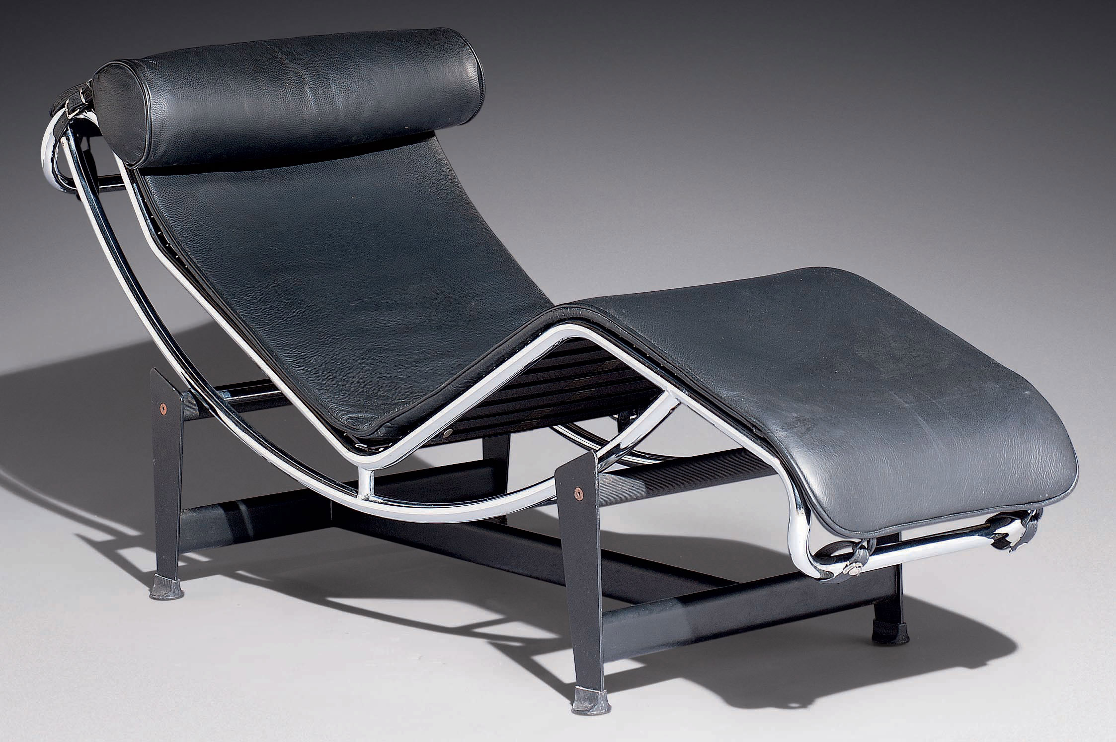 LE CORBUSIER (18871965), PIERRE JEANNERET (18961967) ET CHARLOTTE