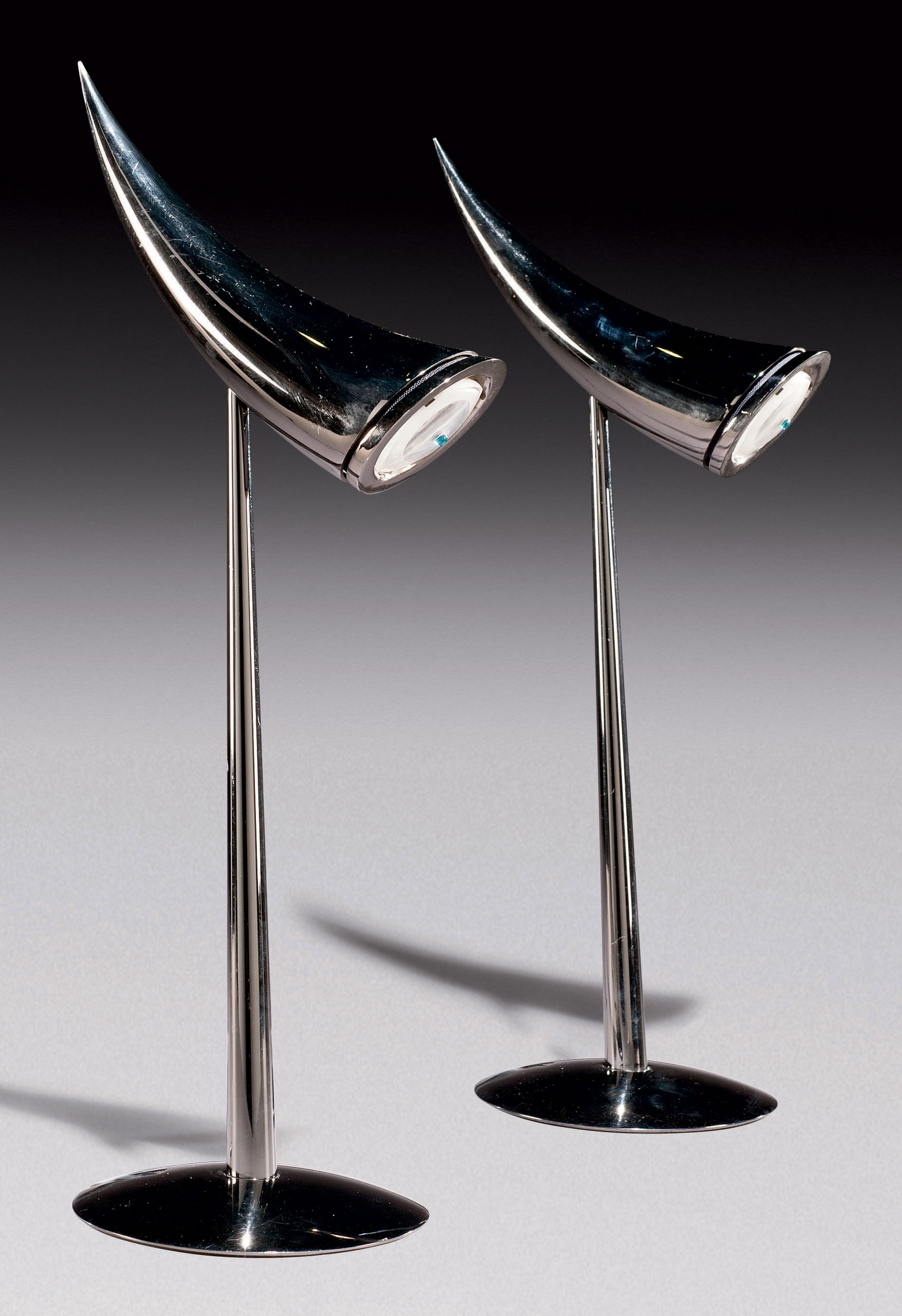 Philippe Starck Ne En 1949 Paire De Lampes De Lecture Ara