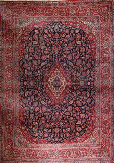 A Kashan carpet , SECOND QUARTER 20TH CENTURY | Christie's